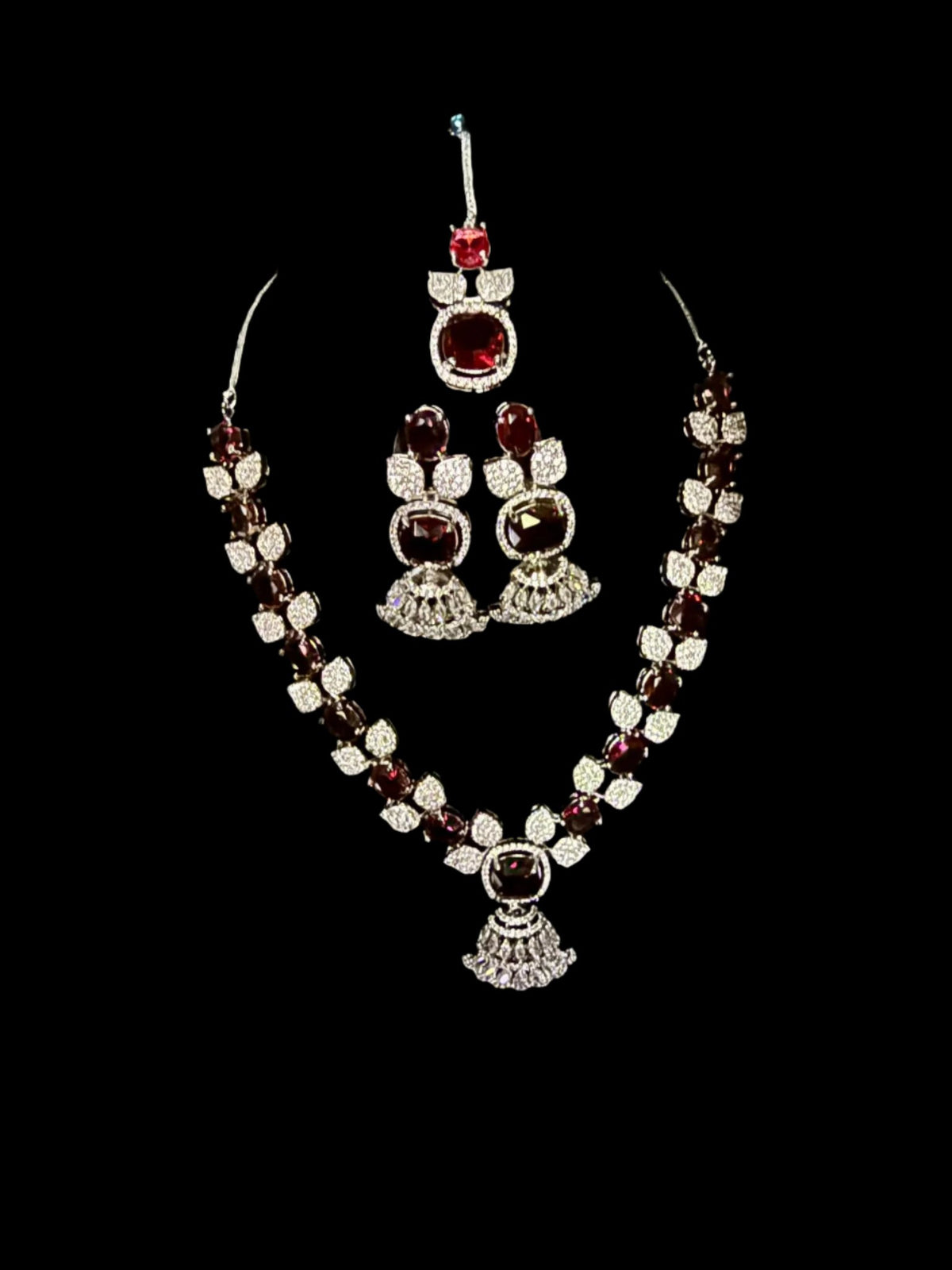 The Regal Majesty AD jewellery set – By Famaza Couture