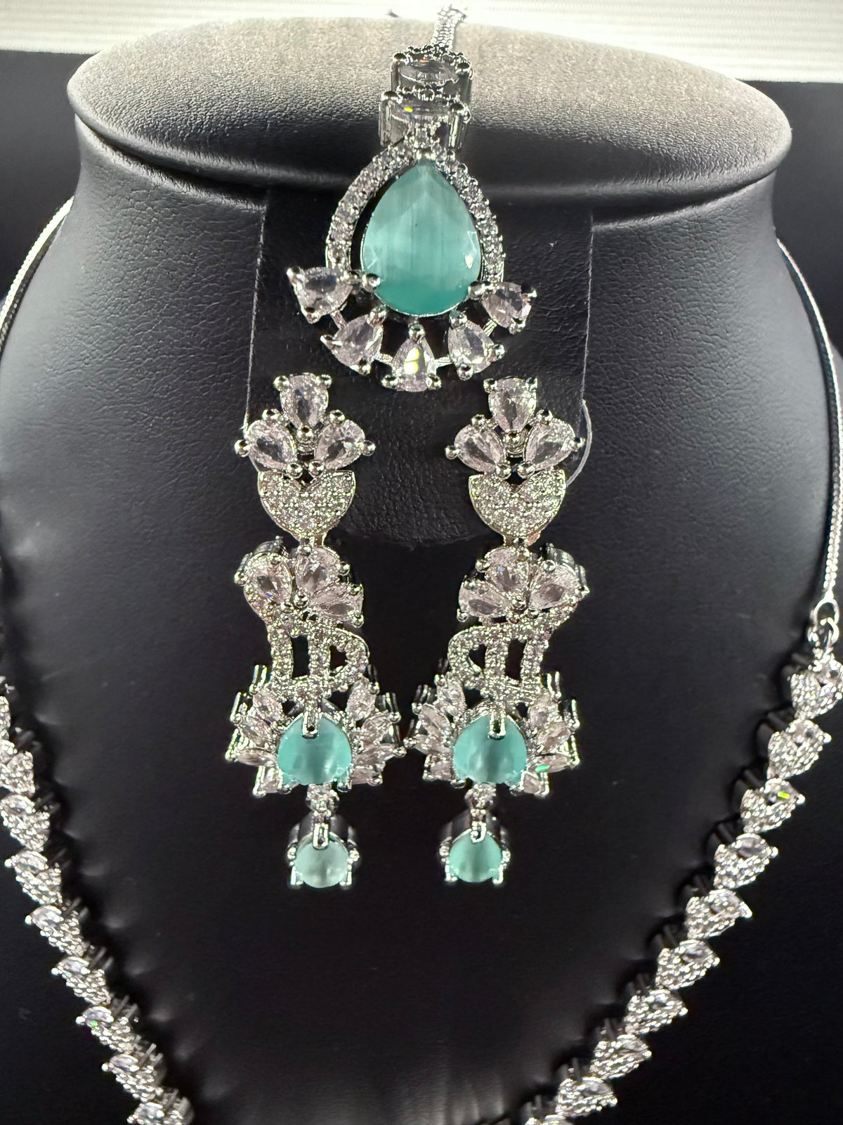 The AD jewellery set – By Famaza Couture