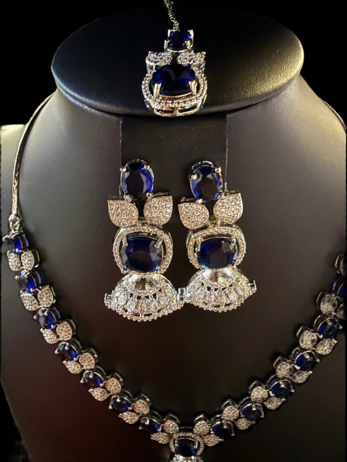 The Regal Majesty AD jewellery set – By Famaza Couture