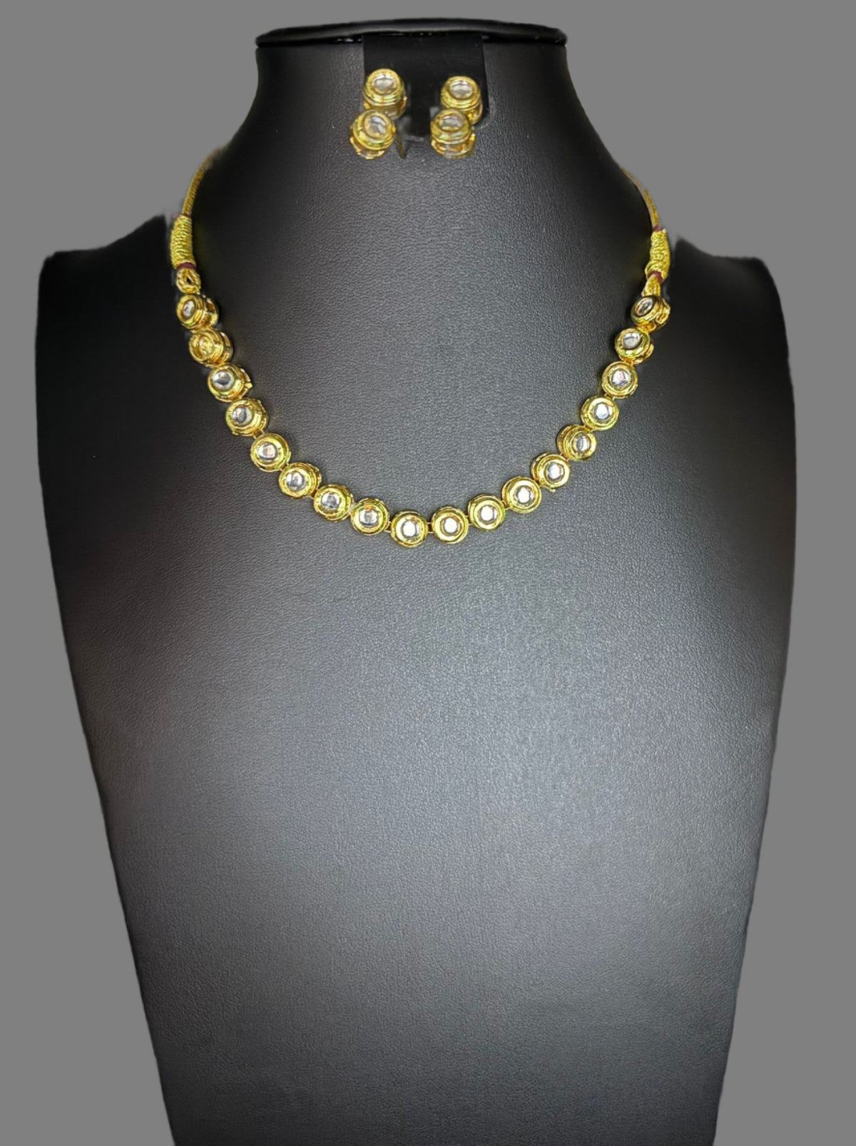 Gold plated Kundun sleek Choker Necklace set | Elegant Party & Bridal Jewellery – Famaza Couture