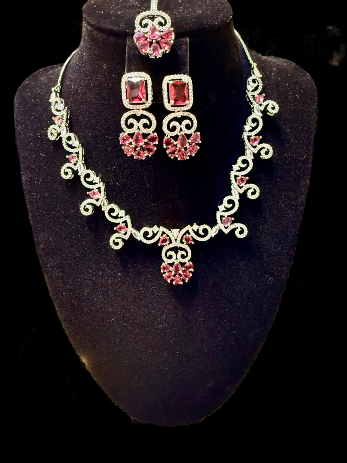 The Real elegance AD jewellery set – By Famaza Couture