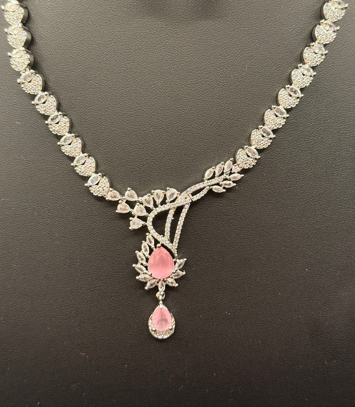 The AD jewellery set – By Famaza Couture