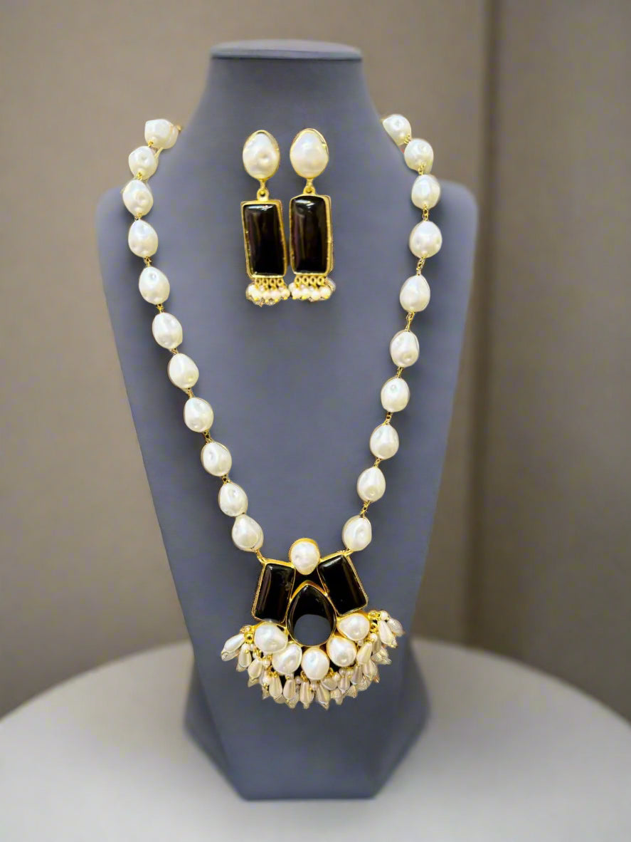 Mother of pearl & Mona lisa stone Mala Set | Regal Jewellery – Famaza Couture