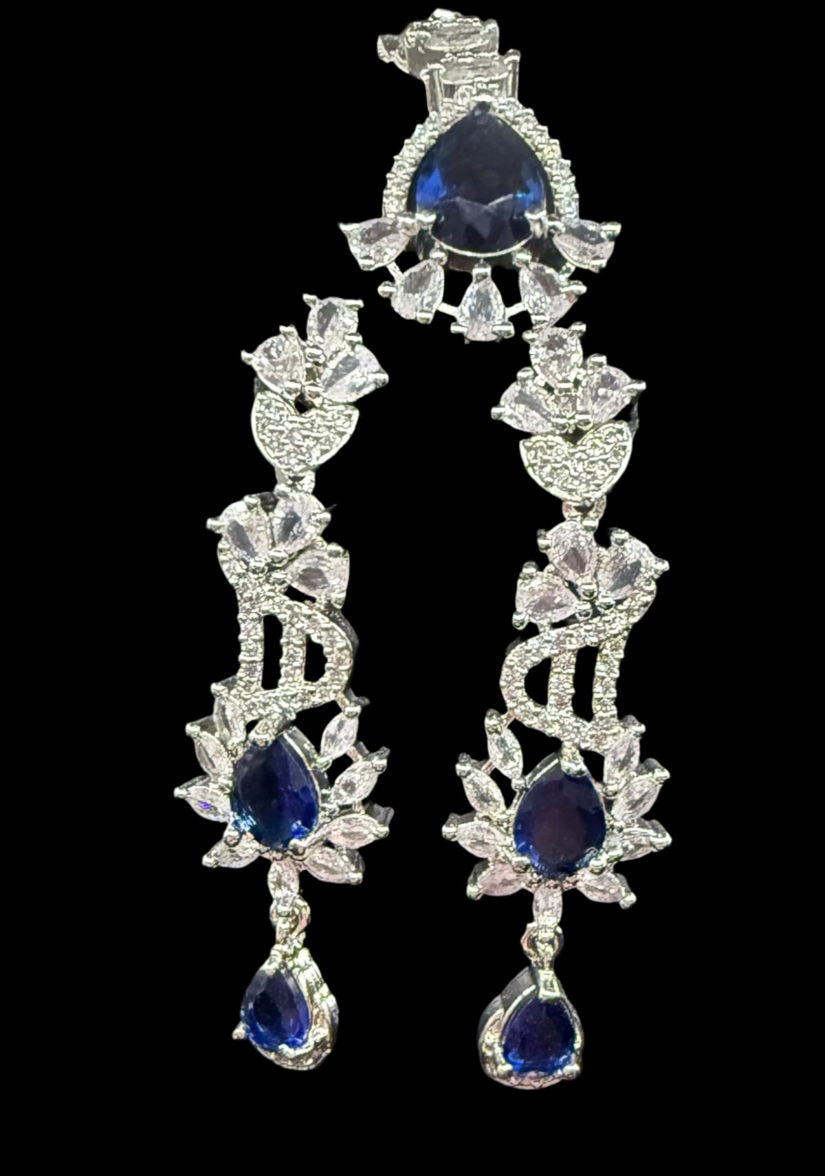 The AD jewellery set – By Famaza Couture