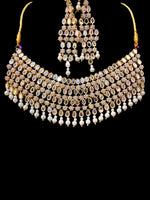 Bridal Golden Choker Set with Matha Patti | Famaza Couture