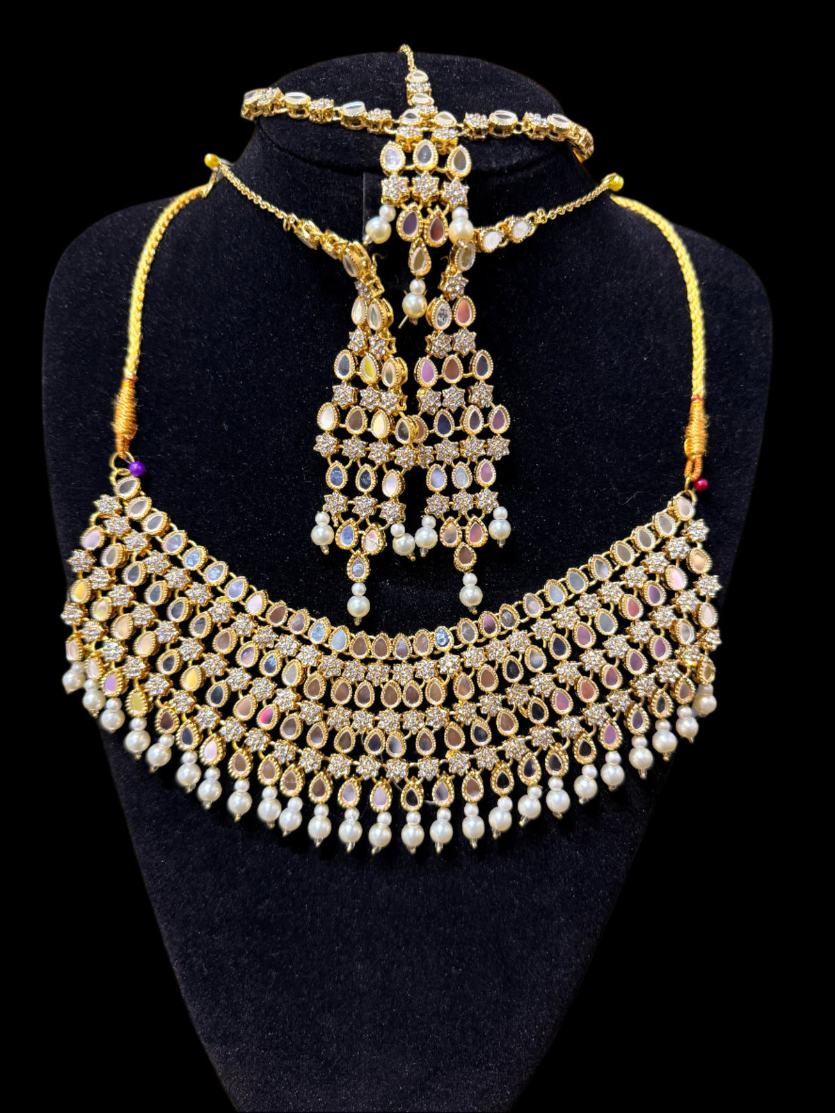 Bridal Golden Choker Set with Matha Patti | Famaza Couture