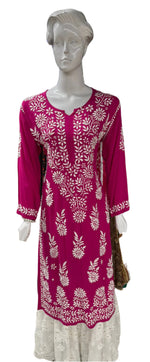 Chikankari Kurti Leaf Floral Border Magenta Close