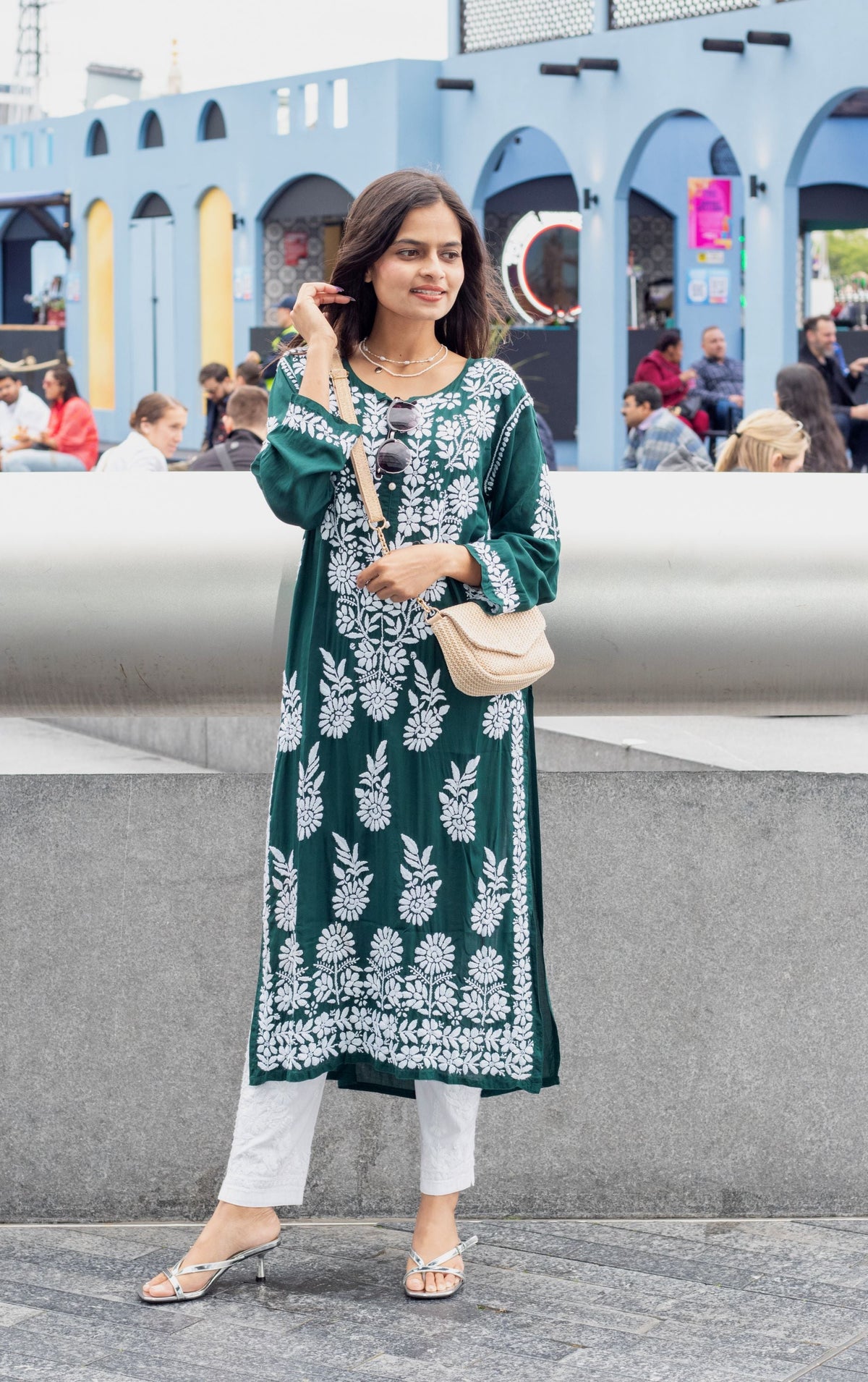 Full view of model wearing Chikankari Kurti Leaf Floral Border