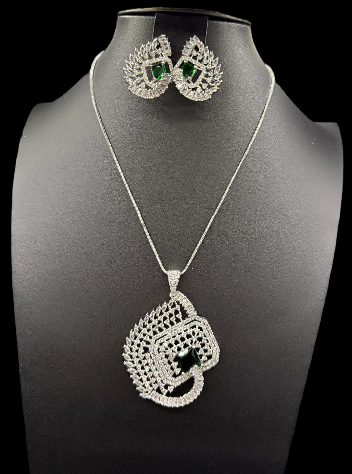 Artificial AD Pendants Set with earrings | Brooch Design – Famaza Couture