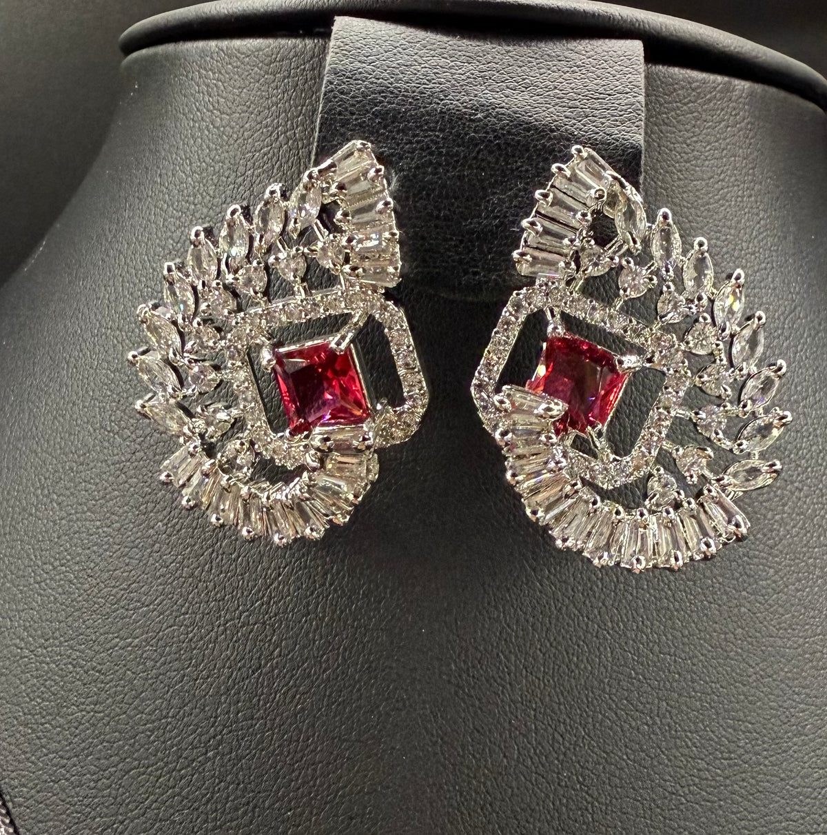 Artificial AD Pendants Set with earrings | Brooch Design – Famaza Couture