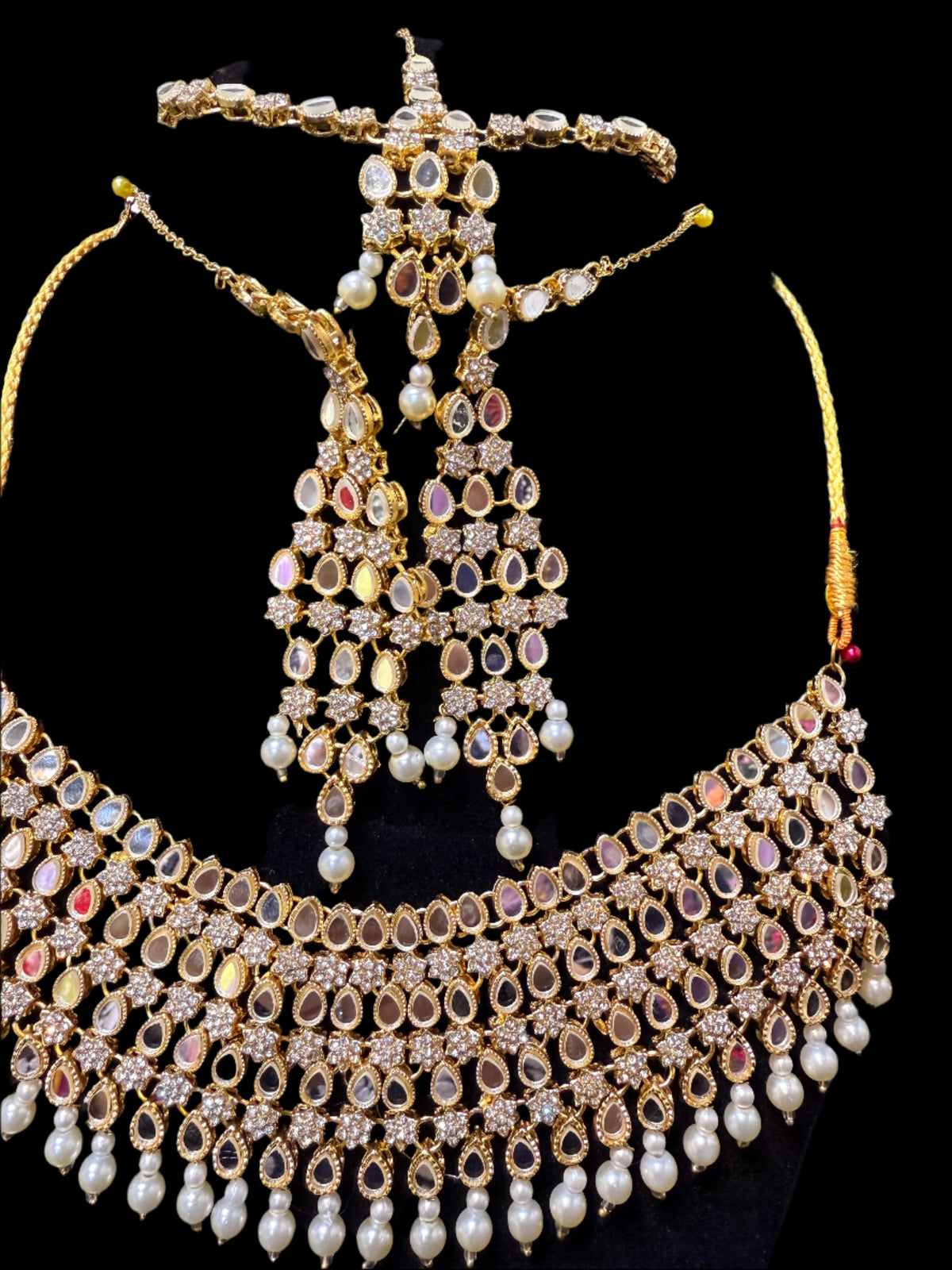 Bridal Golden Choker Set with Matha Patti | Famaza Couture