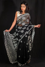 Full Jaal Chikankari Georgette Saree with Palla Keel Jaal Work – Elegant Ethnic Wear