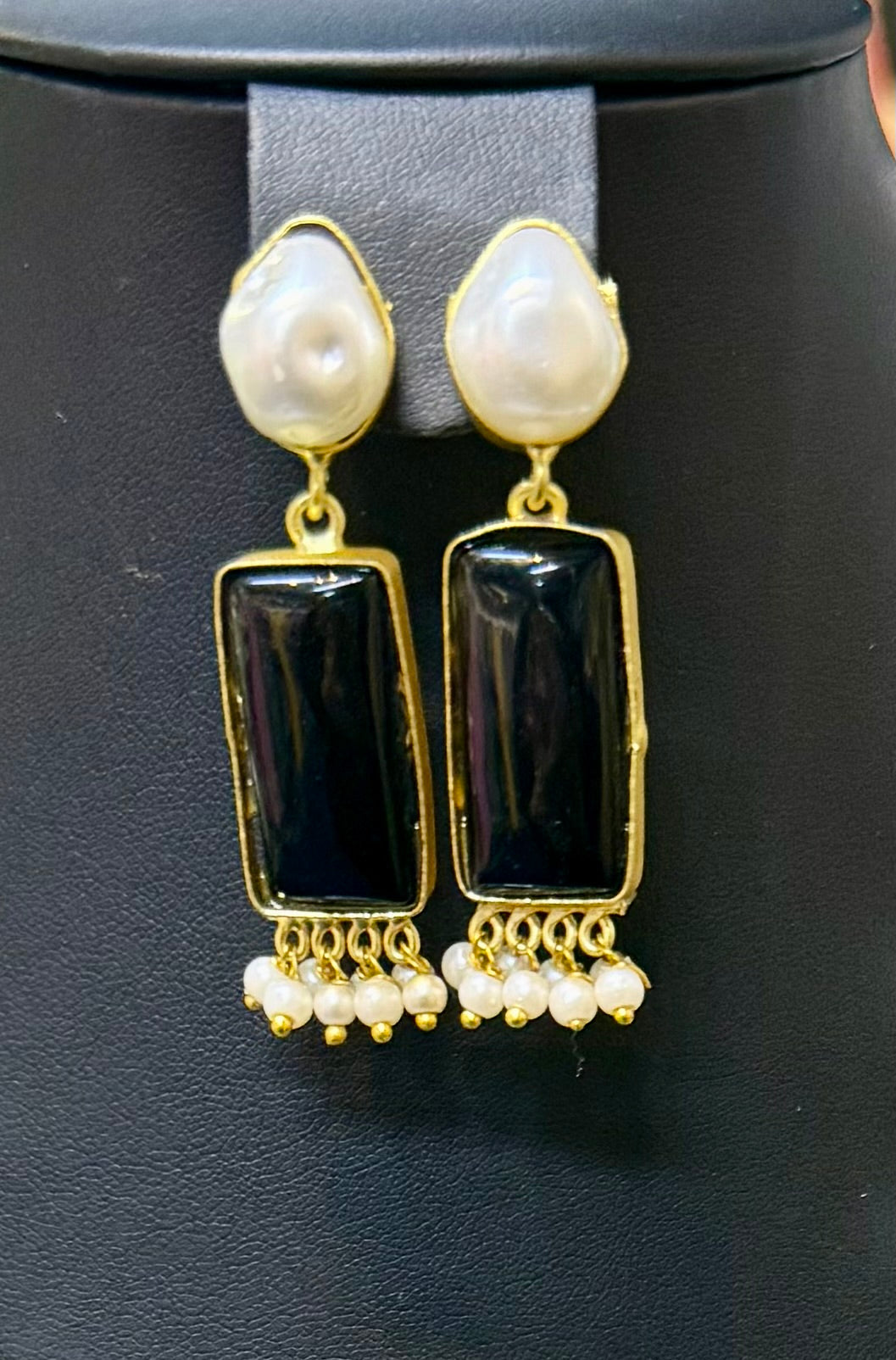 Mother of pearl & Mona lisa stone Mala Set | Regal Jewellery – Famaza Couture