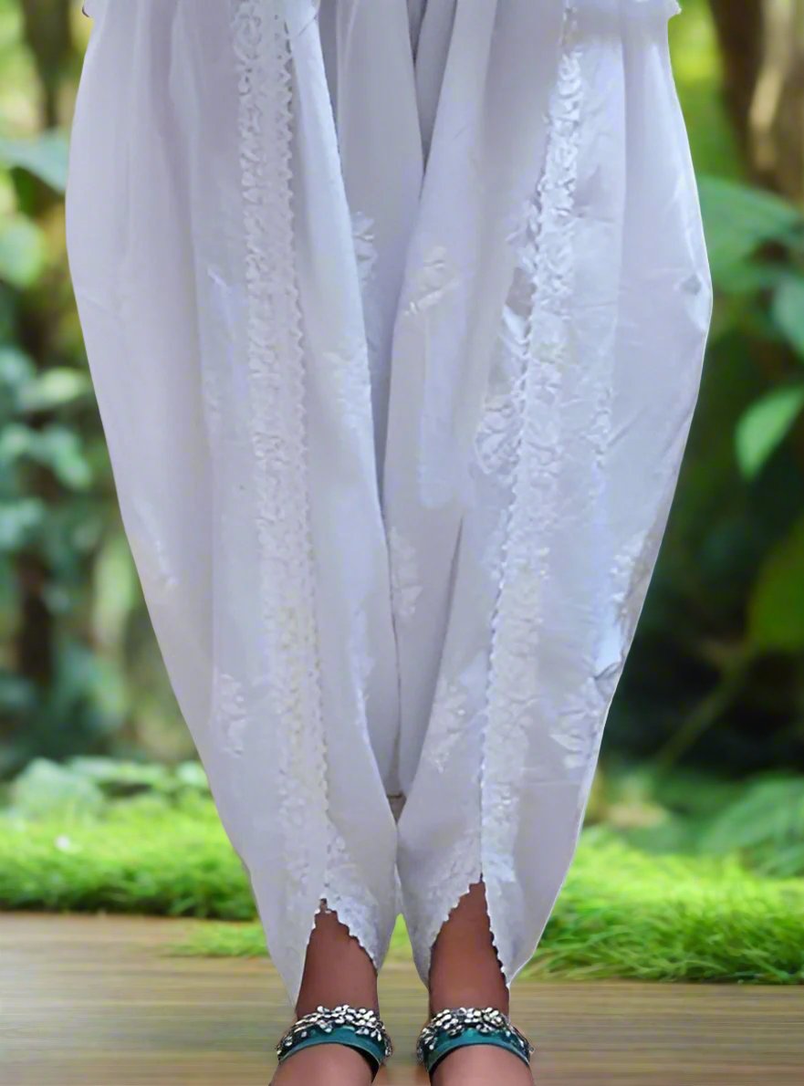 design of white dhoti pants