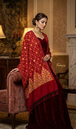a_gold-red-maple-leaf-design-kashmiri-shawl-famaza-couture