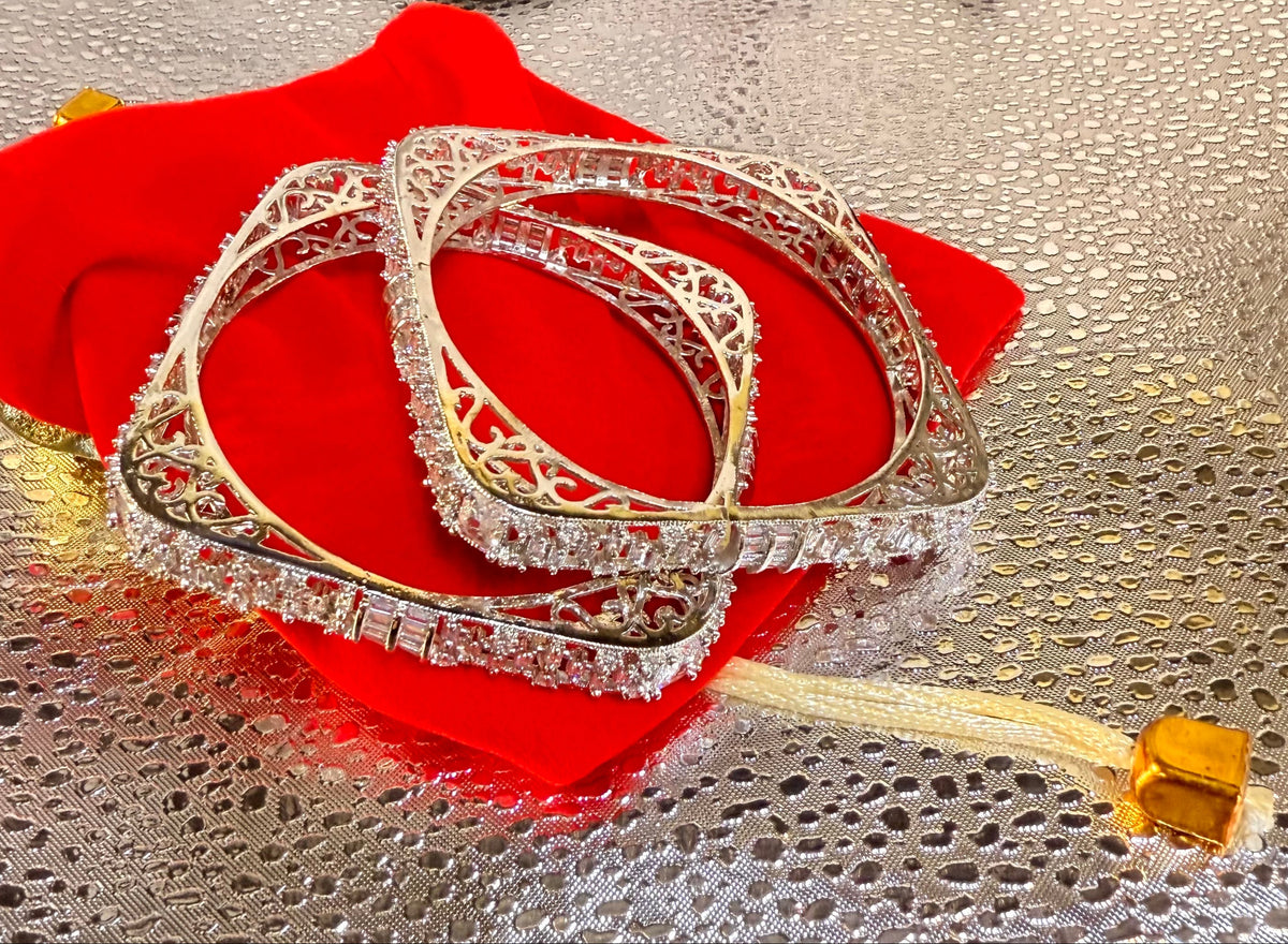 Ad Square Cut Gold Bangles – Luxury Wedding Jewellry by Famaza Couture