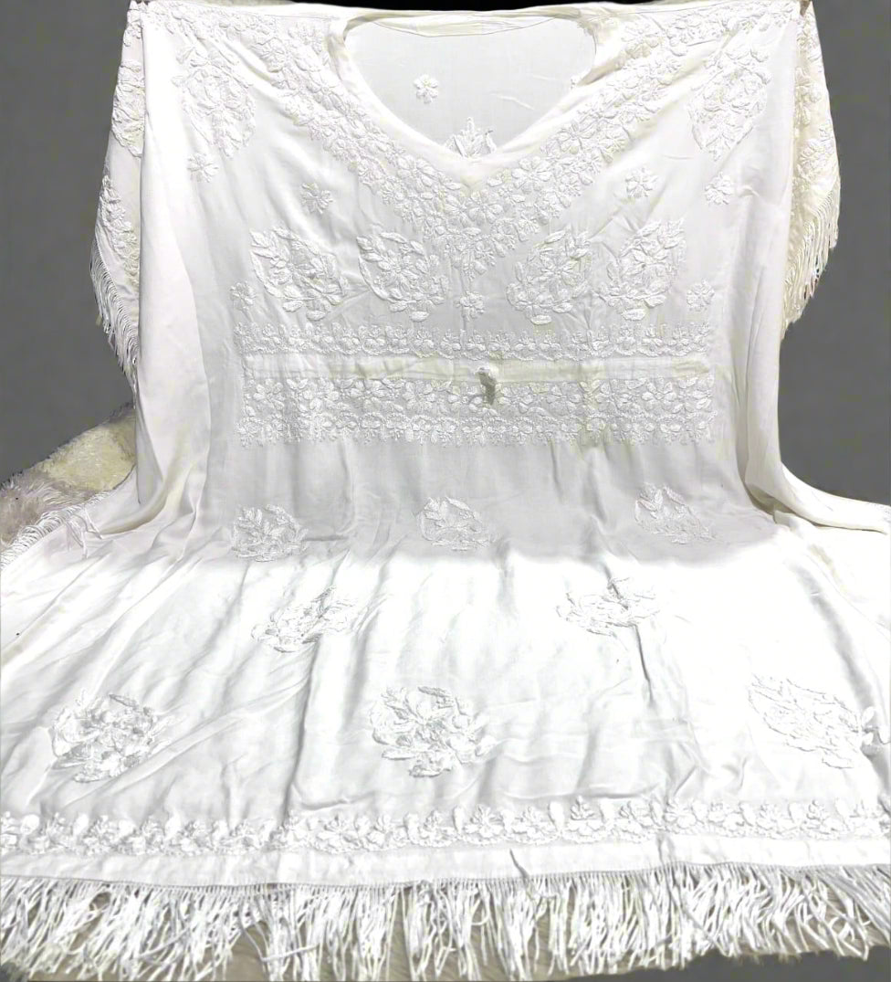 Azmat Chikankari Kaftan dress