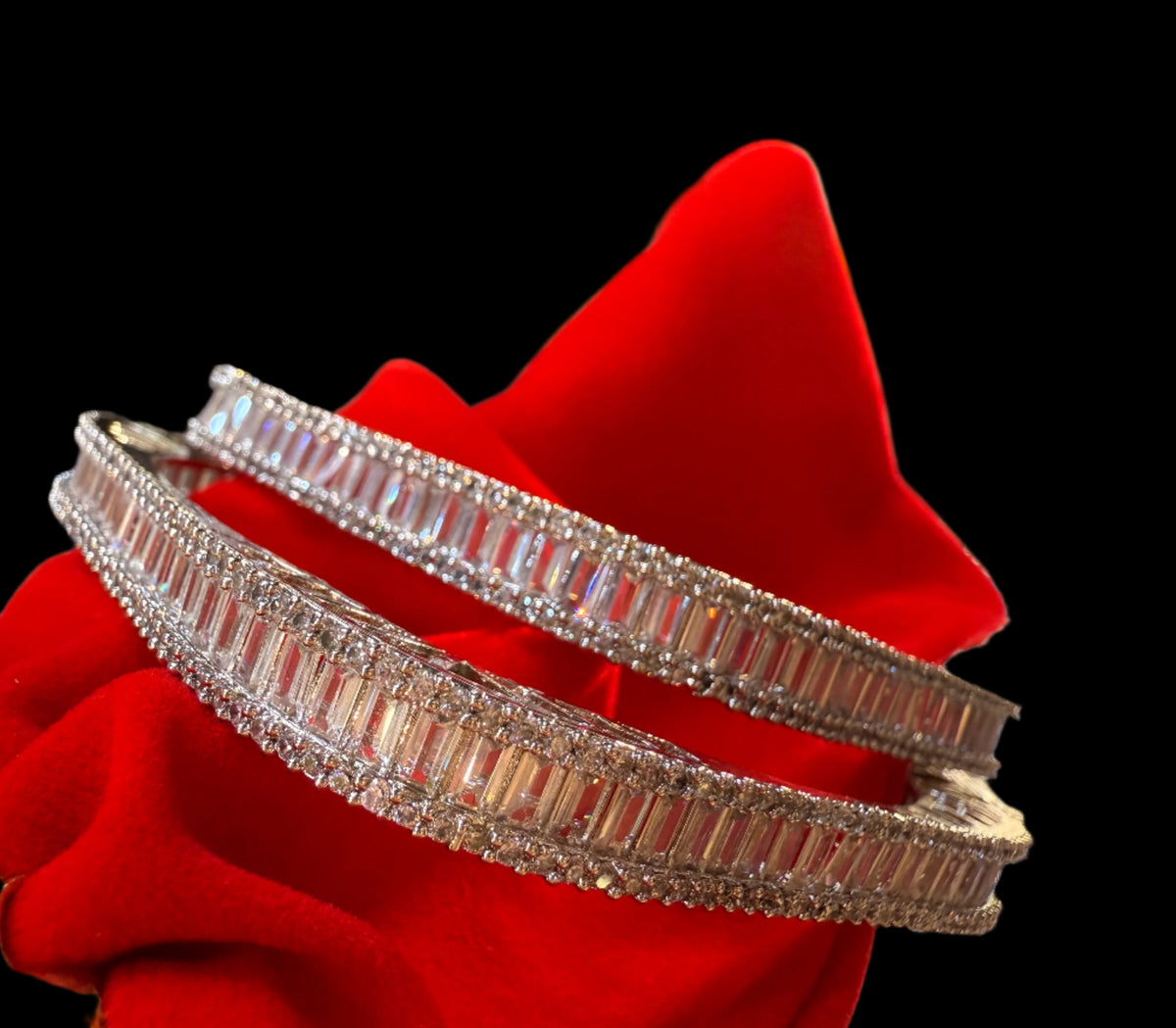 Bangle Square Cut Cluster Setting
