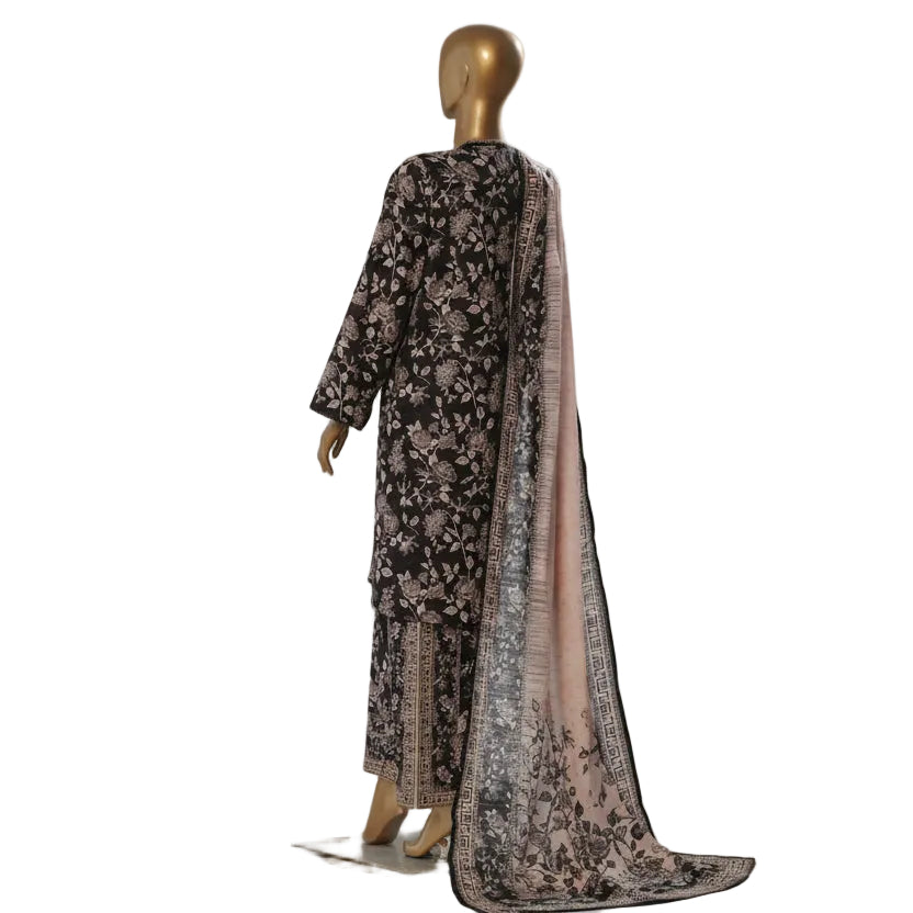 black khaddar fabric printed 3pcs dress is displayed on a dummy