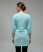 Rear view of Chikankari short kurti