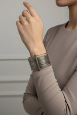 modern-oxidised-and-silver-bangles-for-fusion-wear