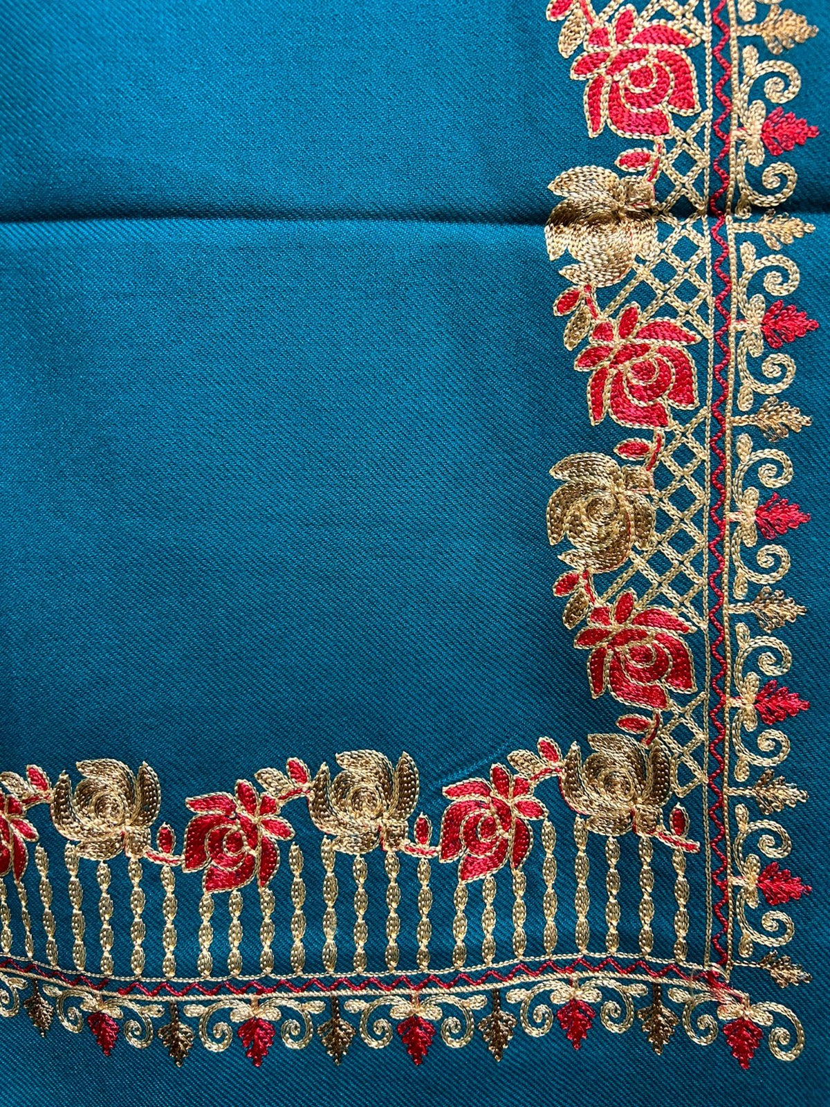 Kashmiri Rose Embroidered Pashmina Scarf/Shawl | Luxurious Aari Work – Famaza Couture