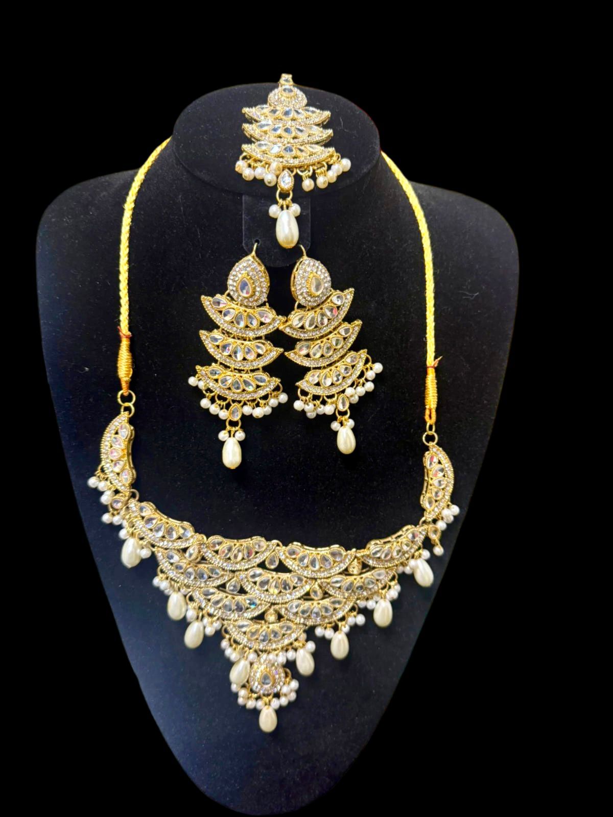 Drop Pearl & Oval Kundan Necklace Set | Polki Bridal Jewellery – Famaza Couture