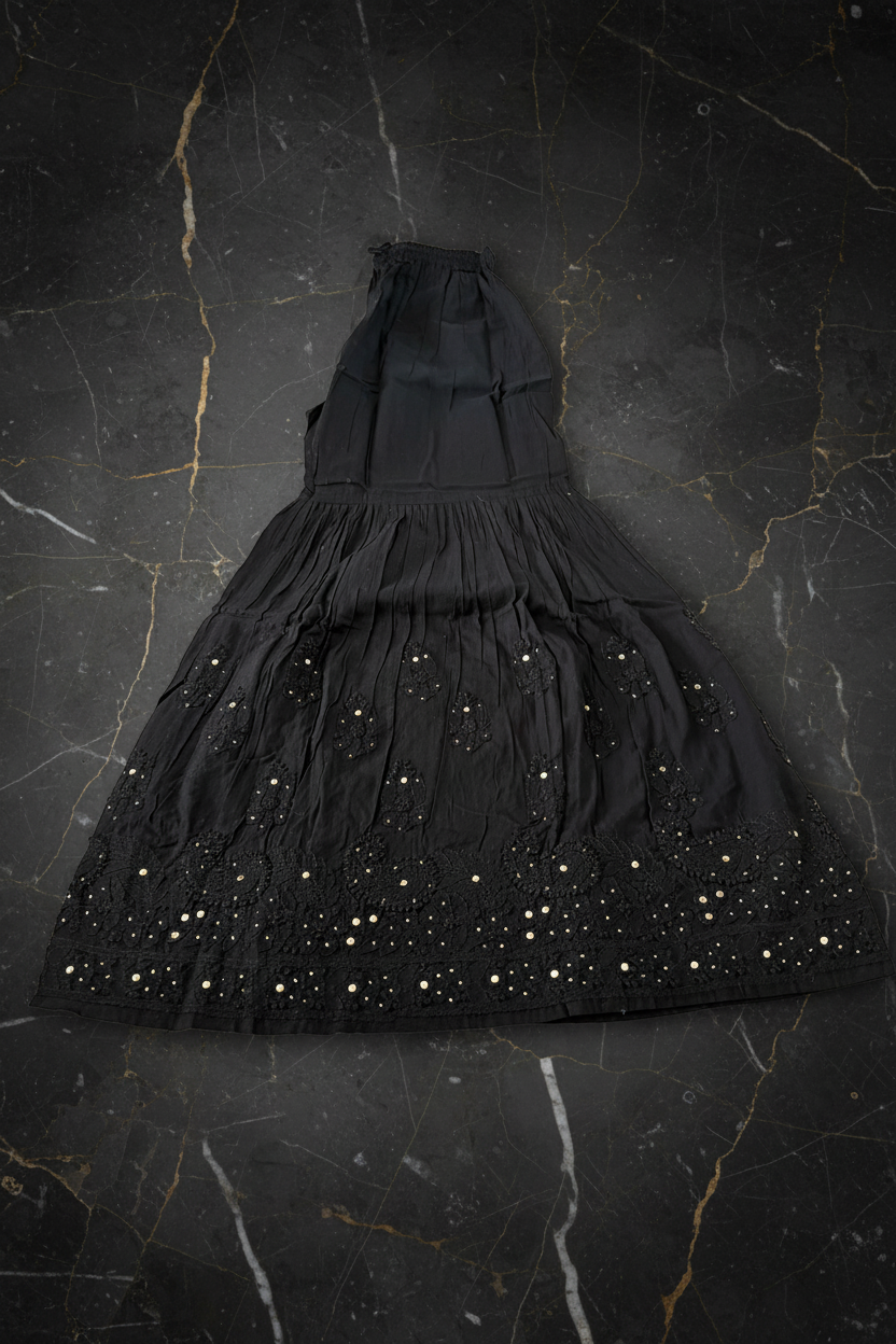 The Obsidian Heritage Hand-Embroidered Cotton Gharara.
