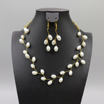 Pearl necklace and earrings set 
