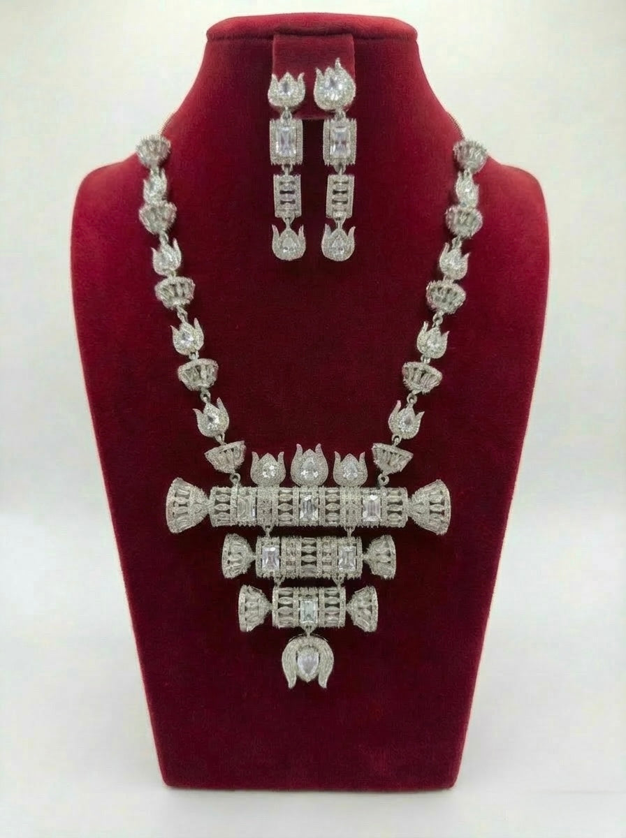 The American diamonds with whitecubic zirconia centre stones hasli necklace and earrings jewellery set.