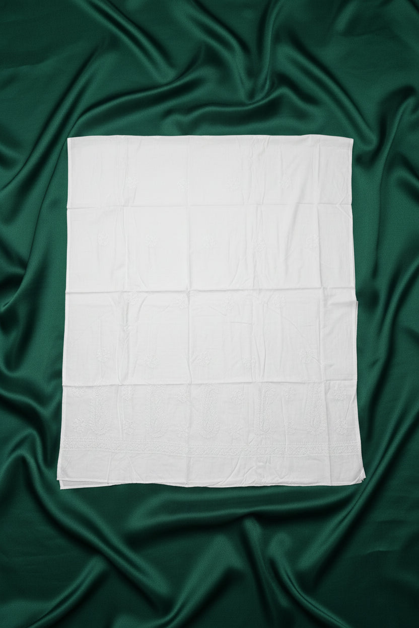 White cotton shawl with bakhiya hand embroidery on the both pallus. 