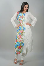 Woman wearing a floral dress