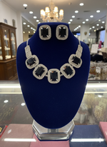 close-up-of-midnight-black-stones-on-silver-necklace