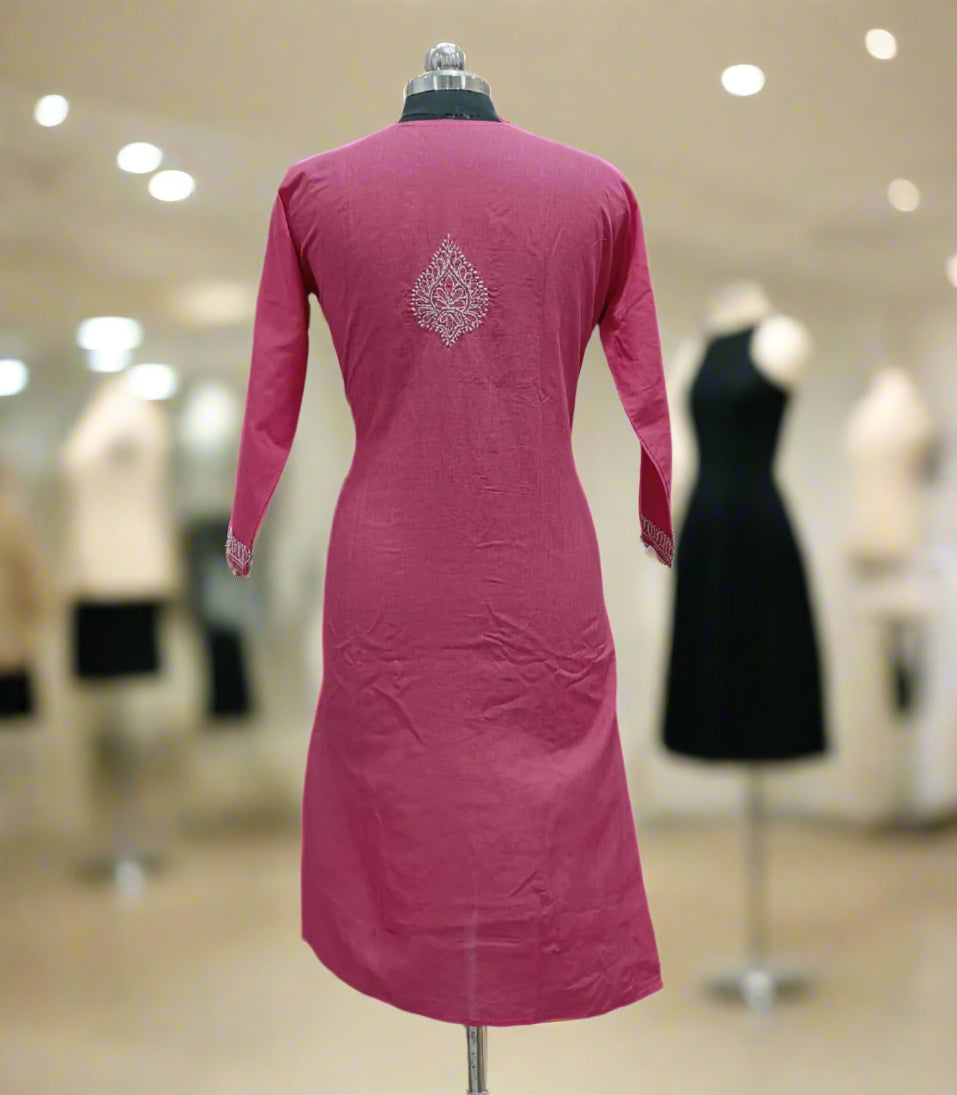 Close up of chikankari embroidery on cotton kurti