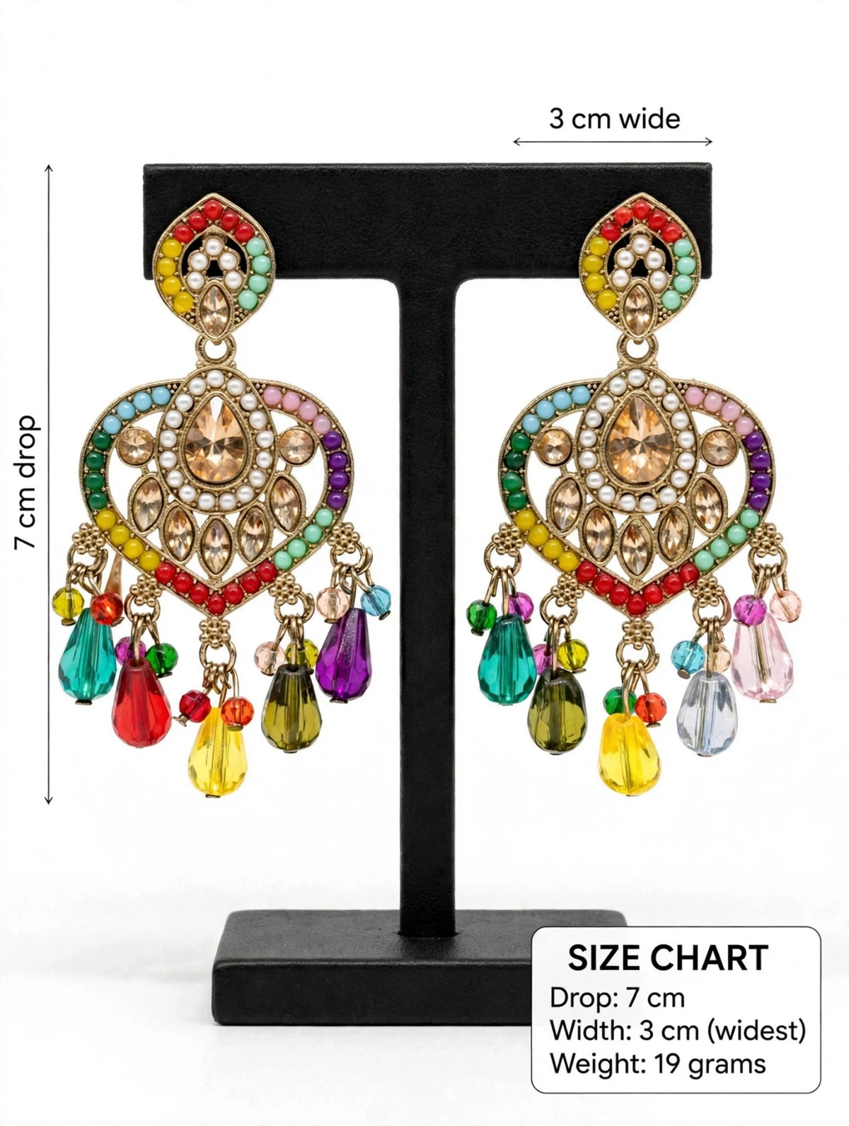 Multicolour heart-shaped chandelier earrings with a size guide showing a 7 cm drop, 3 cm width and 19 g weight.