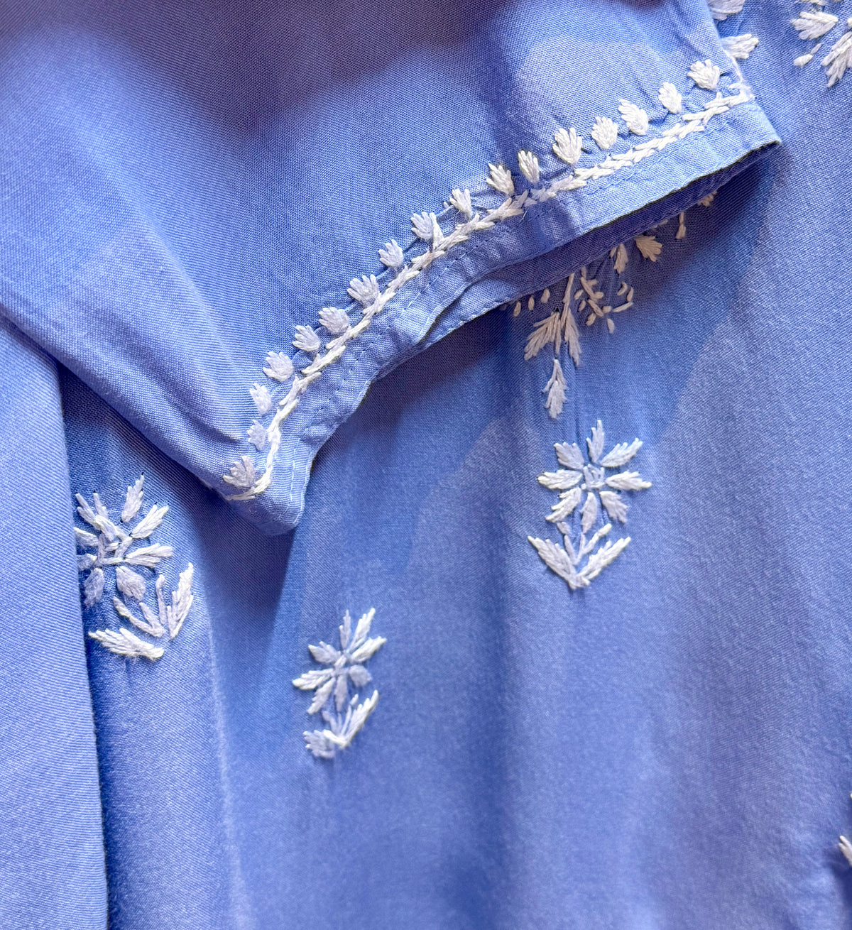 kurti sleeves focus